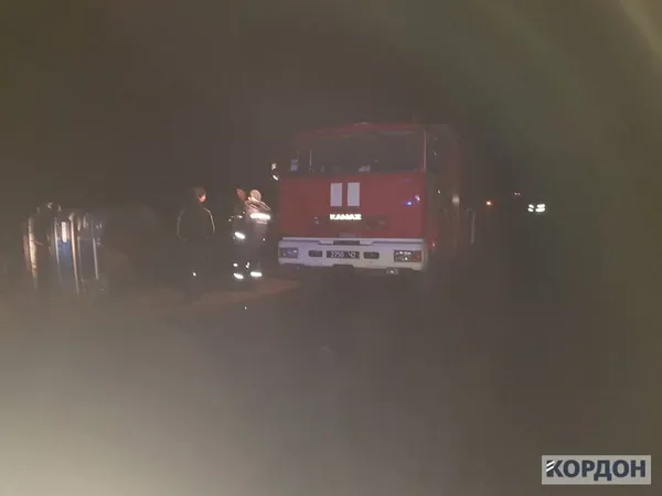 На Волині – смертельна ДТП: вантажівка злетіла у кювет (фото)