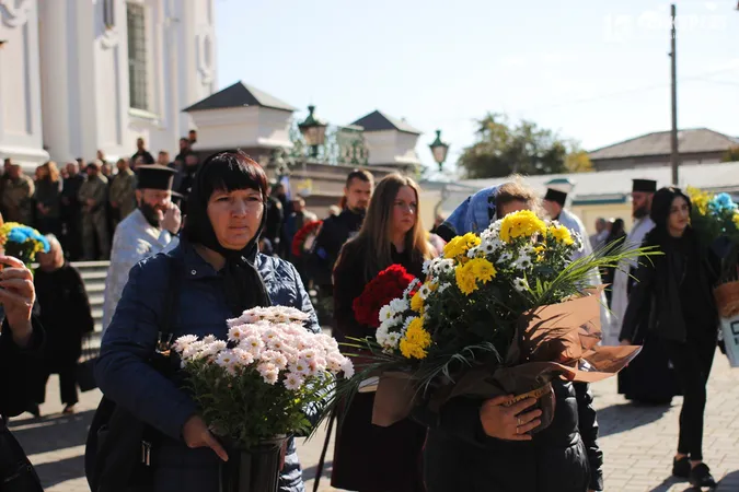 Був у всьому попереду: Луцьк попрощався із Мартензом (фото, відео)