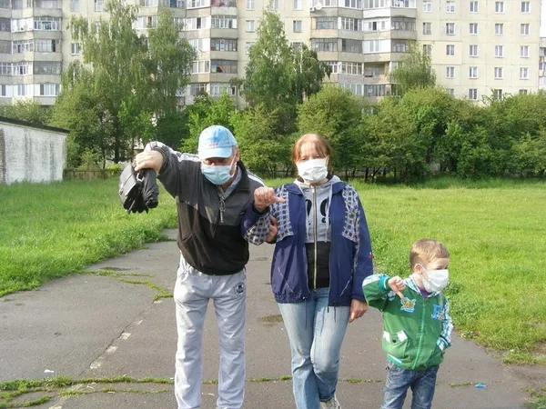 Лучани просять владу повернути місту чисте повітря (фото)