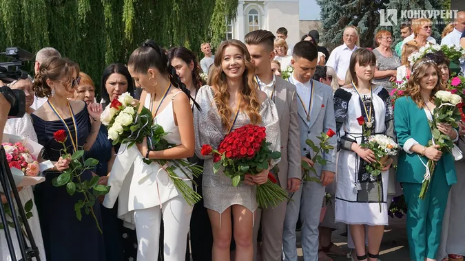 У Луцьку нагородили медалістів: як все було (дуже багато фото)