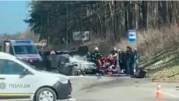 У Ківерцях – серйозна ДТП: одна з автівок загорілася (відео)