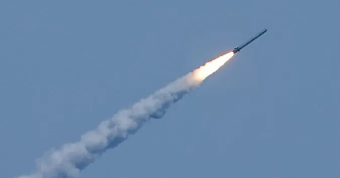 Завод «Мотор» – у зоні ризику: лучан просять переїхати в інші райони міста