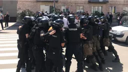 Пожежа, перекриття дороги і заручники: на Волині усі служби підготувалися до виборів (фото)