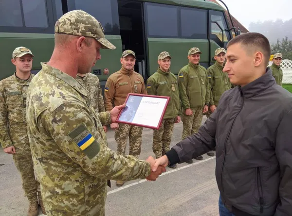 Долає водні перешкоди, пересувається по бездоріжжю: Луцький прикордонний загін придбав нову техніку