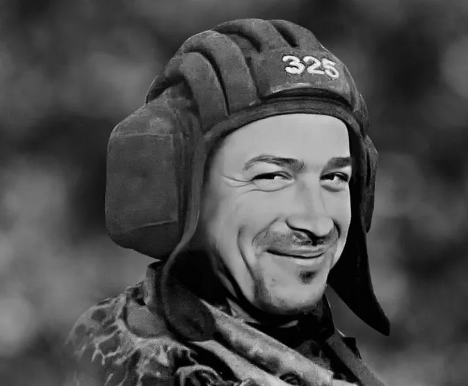 Тіло Героя шукали майже два роки: на Волинь «на щиті» повертається танкіст Костянтин Мрочко