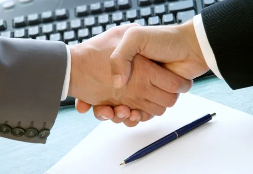 Кабмін уклав угоду з профспілками й роботодавцями 