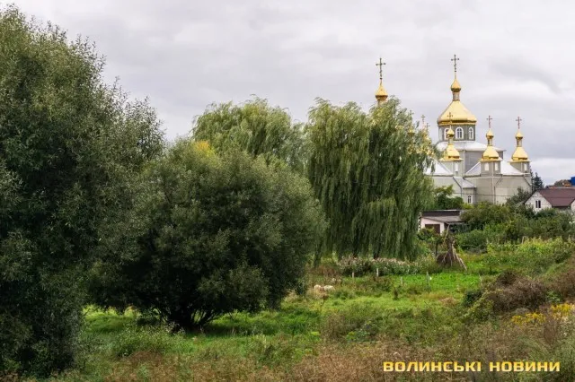 Місто контрастів: світлини осіннього Ковеля (фото)