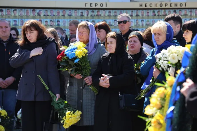 У Луцькій громаді попрощалися з Героєм Олександром Коханюком (фото)