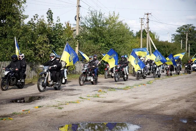 На Волині попрощалися із загиблим воїном Олександром Синяговським (фото)