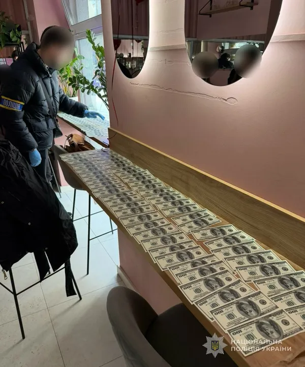 У Луцьку експрацівниця ТЦК «рішала» діагнози, щоб відмазати чоловіків від служби