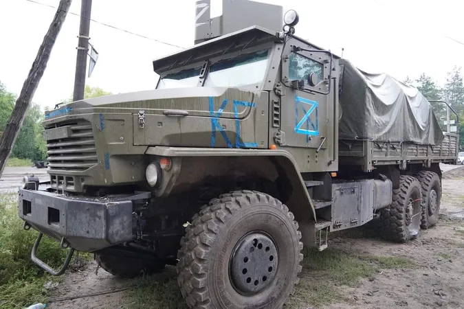 На Миколаївщині окупанти забрали в громад молоковози, аби доставляти пальне, – Генштаб