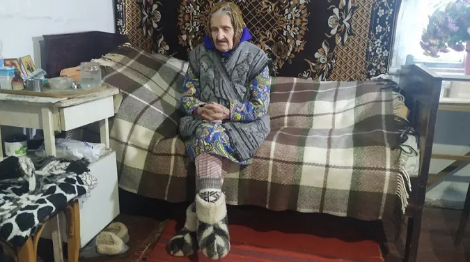Пережила Голодомор, Другу світову і депортацію: волинянка відсвяткувала 100-річний ювілей (відео)