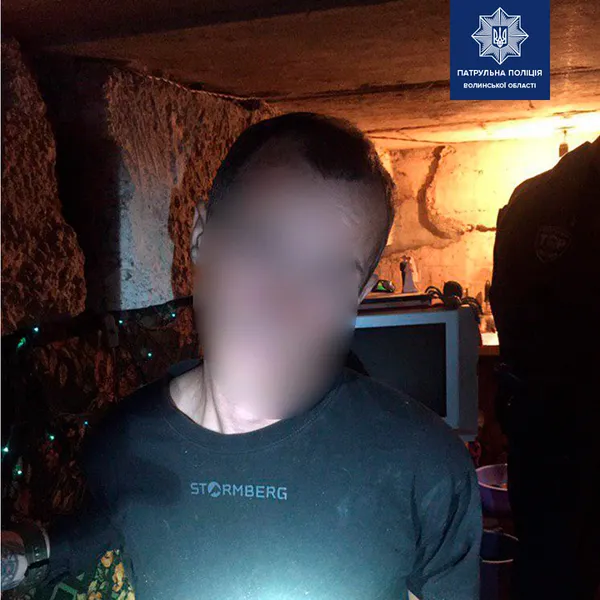 Напав із ножем і сховався: у Луцьку затримали зловмисника (фото)