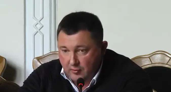 Ніхто не буде робити той стадіон, поки не закінчиться війна, – мер Ківерців