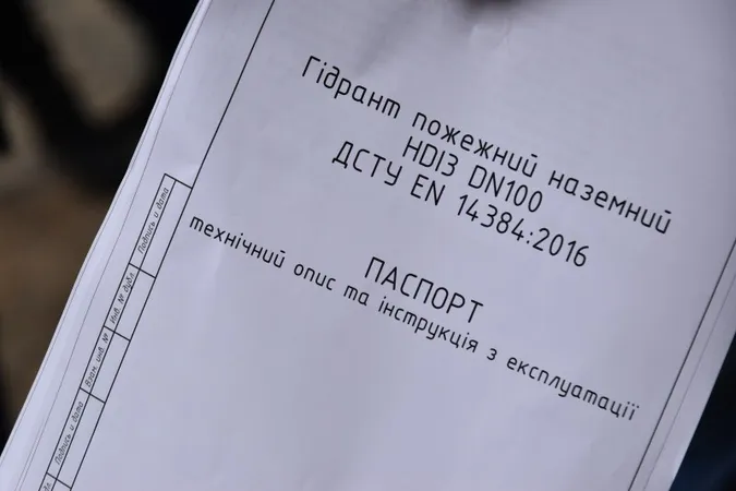 У Луцьку протестували гідранти, встановлені на проспекті Волі (фото, відео)