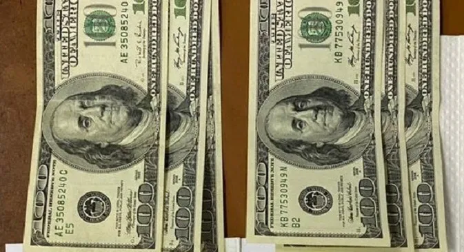 Мер Чернігова заплатив українським бійцям 600 доларів за двох полонених росіян