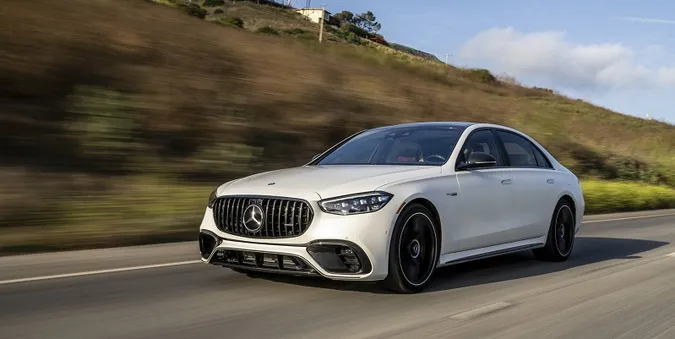 Mercedes-AMG S 63 E Performance