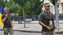 Серце не витримало: у Ковелі попрощалися із воїном Русланом Мазуриком (фото)