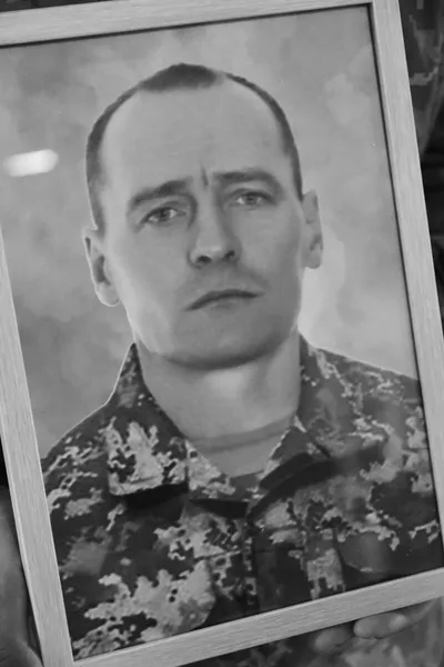У Луцьку попрощалися із загиблим на Миколаївщині Ігорем Дуплієм (фото)