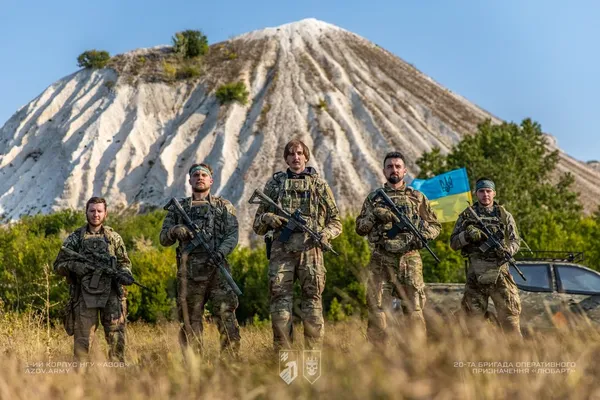 Символи незламності: День Прапора з «Любартом» у Верховній Раді (фото)
