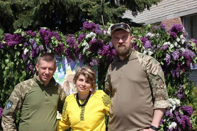 У Луцьку школярі збирали гроші на медичний автомобіль для воїнів 100-ї бригади ТрО (фото)