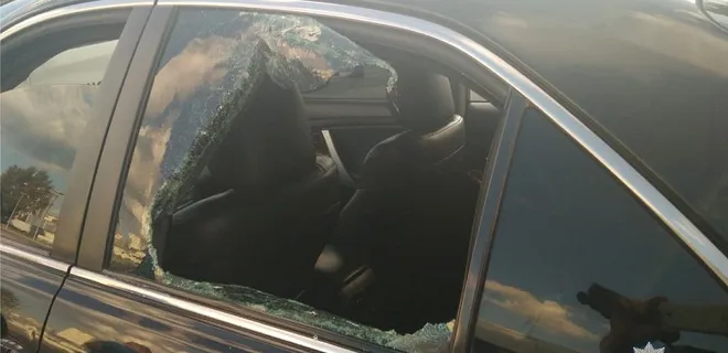 У селі на Волині з автомобіля поцупили барсетку з грішми