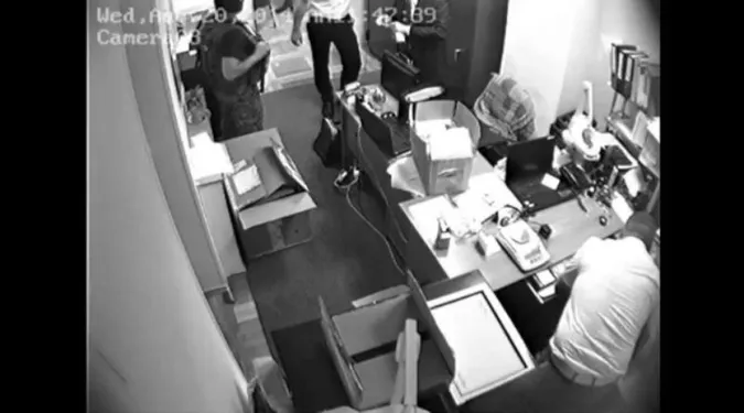 Ювелірний магазин відсудив у держави 25 мільйонів за пограбування прокурорами під час обшуку