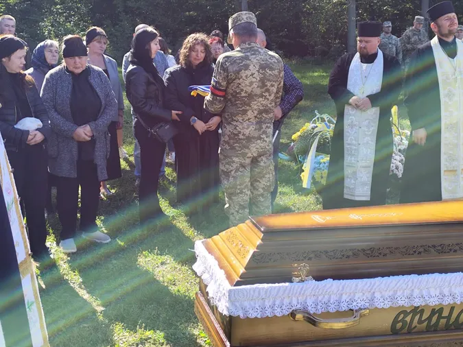 У Ківерцях попрощалися із бійцем Ігорем Бомазюком (фото)