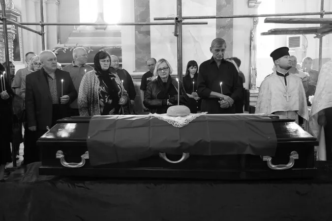 У Луцьку попрощалися з померлим у ворожому полоні Борисом Борисюком (фото)