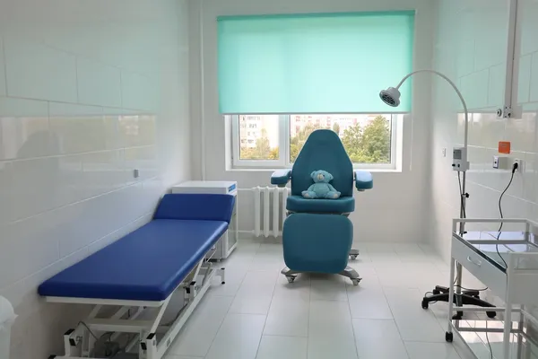 У Луцьку в дитячій обласній лікарні відкрили оновлену хірургію та відділення реабілітації (фото)