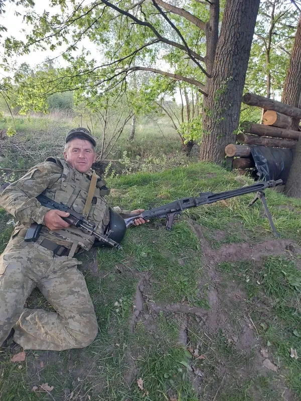 Два дні під землею та порятунок через «сало» і «цибулю»: історія воїна з Волині (фото)