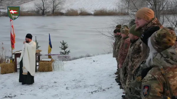 Молитва і занурення: бійці Волинської бригади відзначили Водохреще (фото)