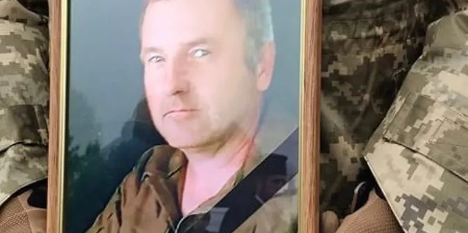 На Волині попрощались із загиблим захисником Михайлом Вациком (фото)