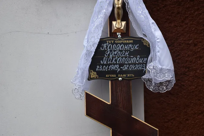 У Луцькому районі провели в останню дорогу Героя Руслана Кордончука (фото)