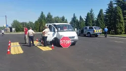 Як на дорозі Луцьк-Львів зважують транспорт (оновлено)