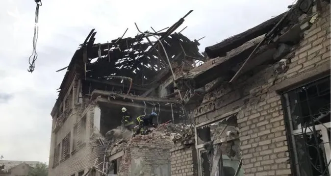 Росіяни вранці обстріляли школу-інтернат на Донеччині