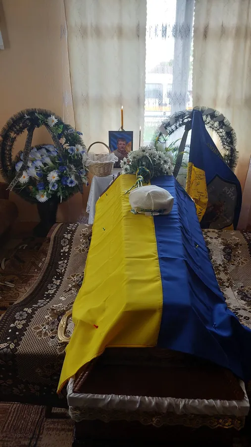 Понад два роки очікування: на Волині попрощалися з воїном Сергієм Грисюком (фото)