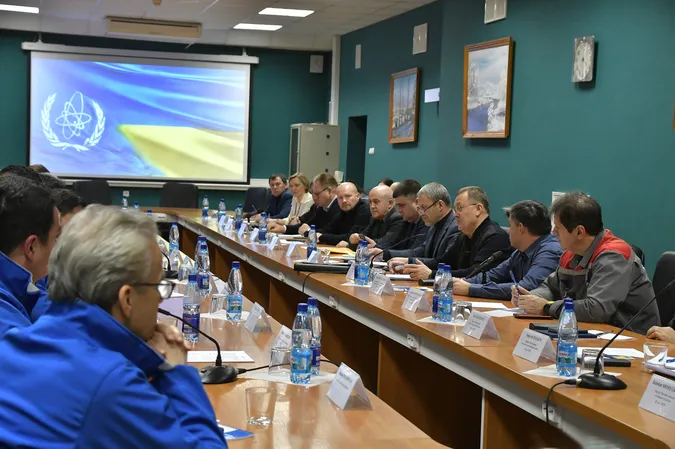 На Рівненській АЕС розпочала роботу постійна місія МАГАТЕ (фото)