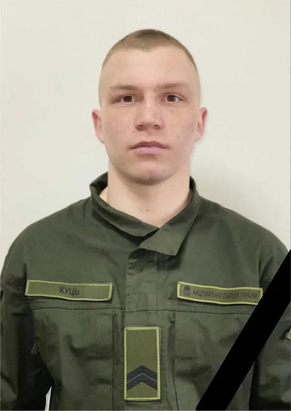 Йому було лише 20: назвали ім'я нацгвардійця з Волині, якого на блокпості збило авто (відео)