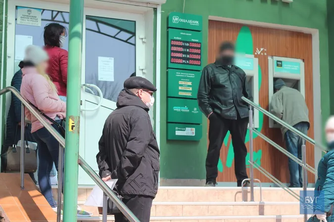 Був без маски й не дотримувався дистанції: у Нововолинську покарали чоловіка