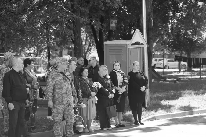 Загинув на Донеччині: у Луцьку попрощалися з Юрієм Кравчуком (фото)