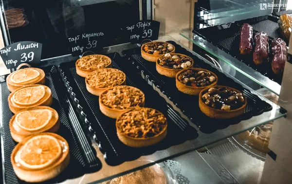 У центрі Луцька відкрили яскраву кав’ярню Ring Coffee (фото)