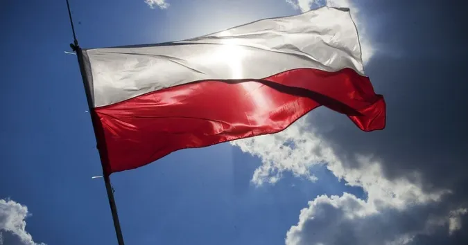 Польща відреагувала на нічну масовану атаку на Україну