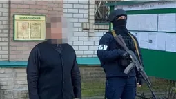 СБУ прийшла до УПЦ «МП» на Полтавщині: шукають «русскій мір» (фото, відео)