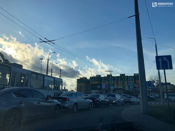 У Луцьку через забіг Миколаїв – частина вулиць у заторах (фото, відео)