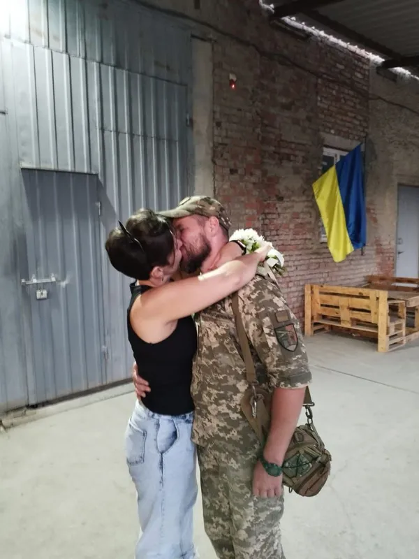 «Я була щаслива жінка, а тепер – жінка Героя», – вдова розвідника з Луцька Дмитра Іванова про любов, війну і коханого