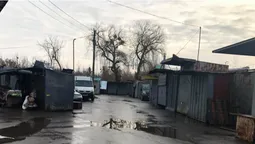 Ранок після демонтажу: що коїться на Старому ринку в Луцьку (фото)