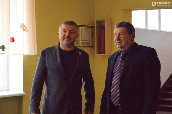 Робота не марна: як учні луцької гімназії навчаються з мультибордом (фото)
