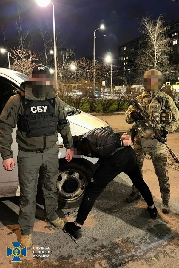 Вимагали гроші та викрадали людей: СБУ затримала злочинну організацію (фото)