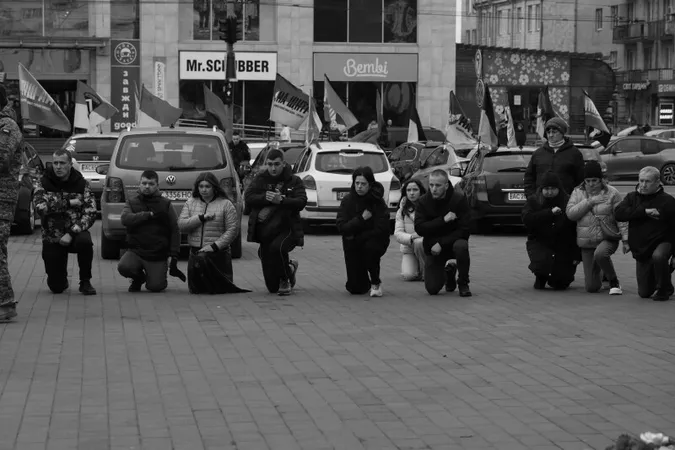 У Луцьку попрощалися із загиблим на Запоріжжі штаб-сержантом Віктором Оверчуком (фото)